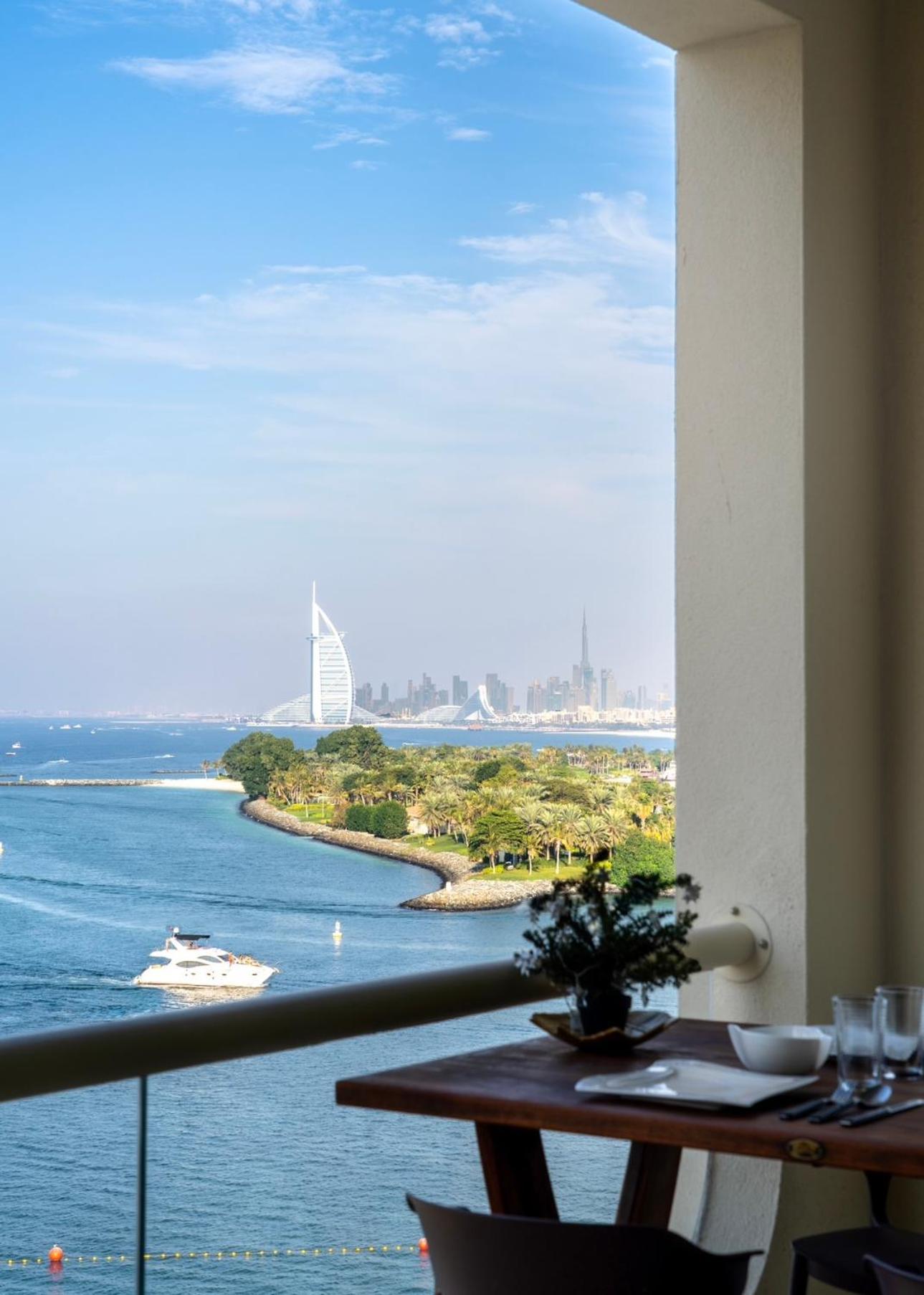 Seaview-shoreline4-palm Jumeirah Dubai
